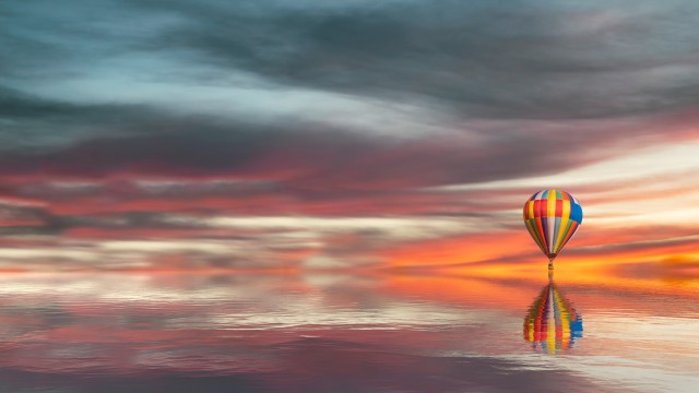 Hot air balloon Reflection