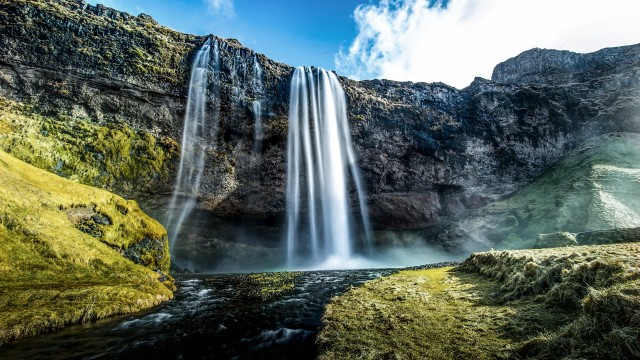 Seljalandsfoss Waterfalls