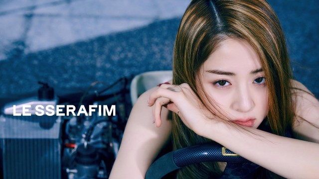 K-pop singer Huh Yunjin