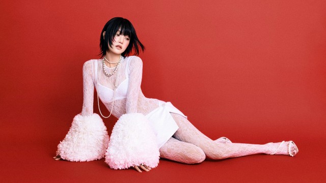 Minnie Red background