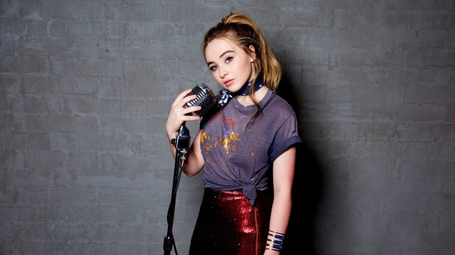 Sabrina Carpenter 5K
