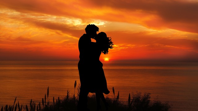 Couple Romantic kiss