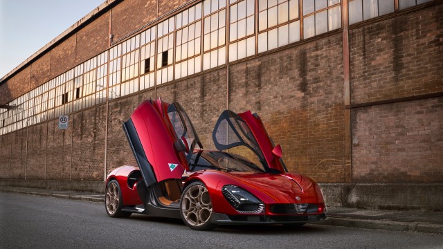 Alfa Romeo 33 Stradale Sports car