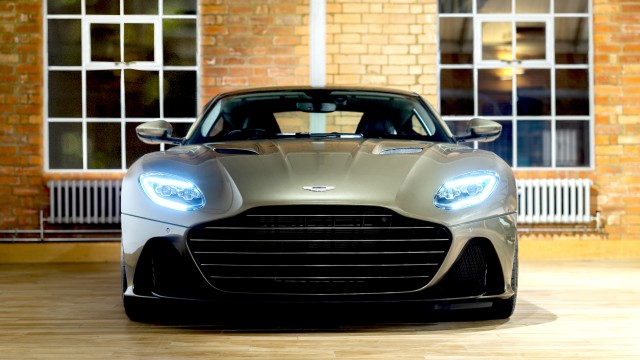 Aston Martin DBS Superleggera 8K