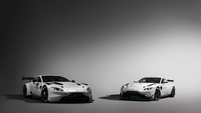Aston Martin GT3 Aston Martin GT4