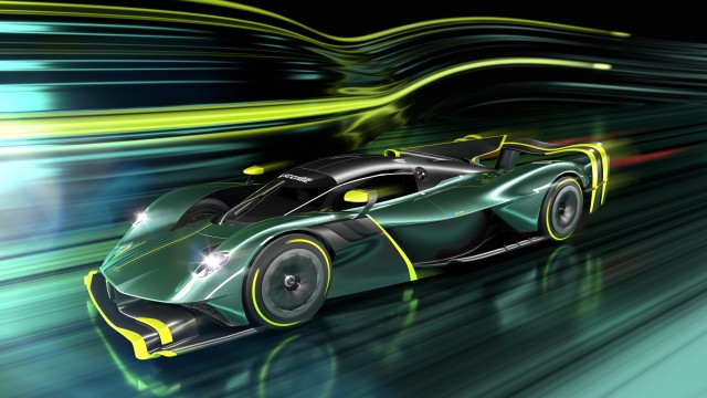 Aston Martin Valkyrie AMR Pro 2022