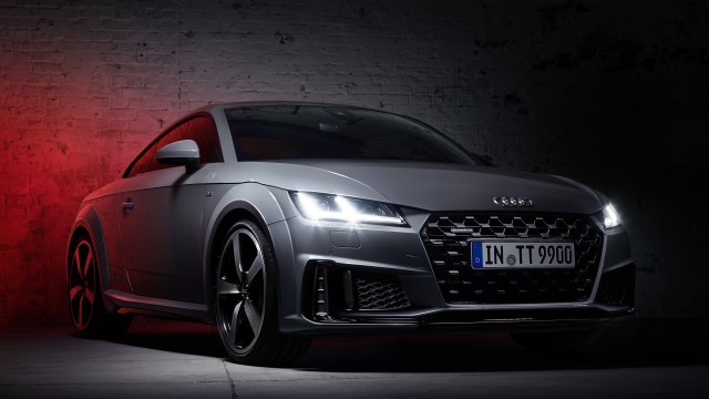 Audi TT 45 TFSI quattro S line Quantum Gray Edition