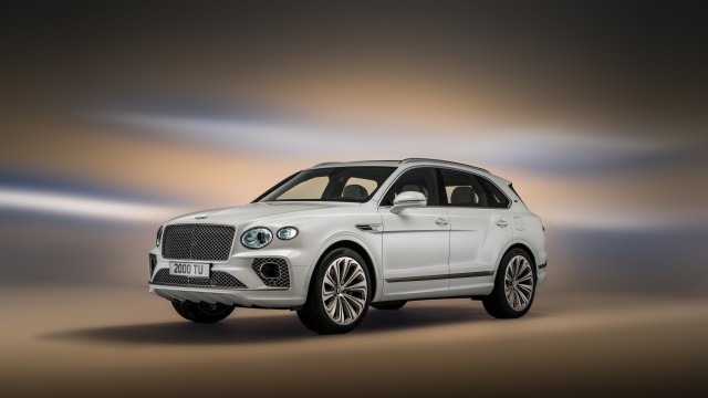Bentley Bentayga Hybrid Odyssean Edition